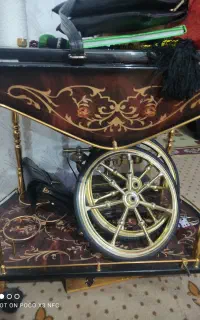 میز بار نیاز به تعمیر