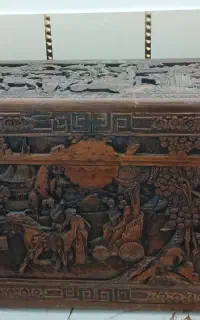 صندوق کاملا چوب فوفل