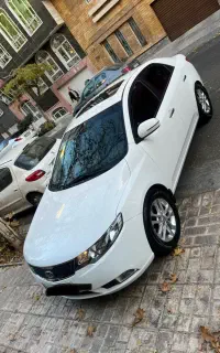 کیا سراتو مونتاژ اتوماتیک اپشنال مدل ۹۶ 2000cc