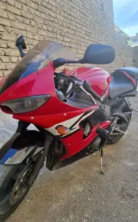 cbr cb Yamaha gsx gsxr honda 600 1000 1300