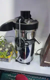 دستگاه اب هویج گیر نو نو استفاده نشده