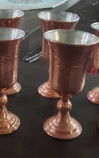 یک دست لیوان مسی پایه دار دکوری