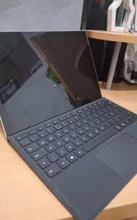 سرفیس پرو ۵ به همراه قلم