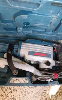 انجام کار های تخریب وحفر چاه