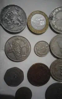 چندعدسکه قدمدی جدید بفرش