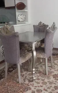 میزغذاخوری مدل کلاسیک