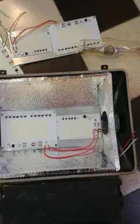 فروش و تعمیر پروژوکتور و نور افکن و لامپ