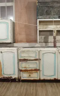 ست کامل آشپز خانه قدیمی کابینت، تلویزیون ،هود،