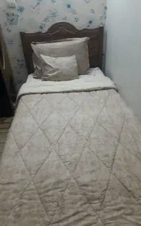 تخت و رو تختی نو