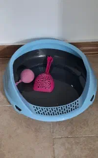 ظرف خاک گربه