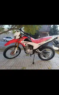 موتورسیکلت پرواز200