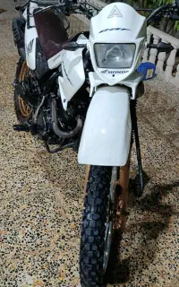تریل 200