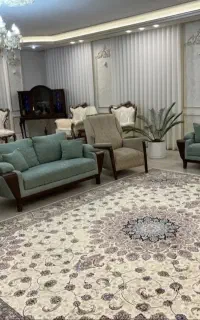 مبل راحتی در حد نو