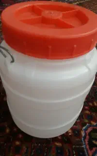 دبه پلاستیکی ۵کیلویی