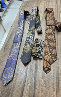 کراوات ( متخصص اکسسوری رسمی لباس و کت شلوار)