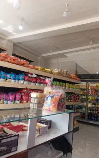 نیازمند شاگرد خانم