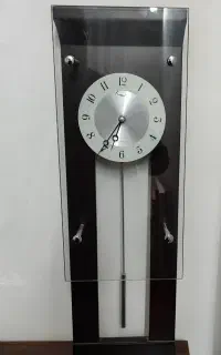 ساعت دیواری