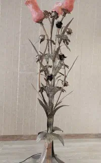 آباژور ایستاده