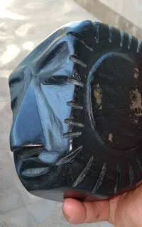مجستمه سنگی قدیمی