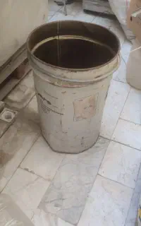 بشکه فلزی دردارایتالیایی