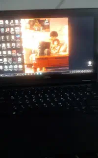 لپ تاب Del