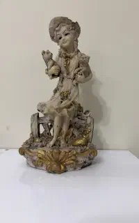مجسمه دختر