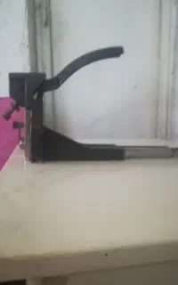 دستگاه منگنه صنعتی