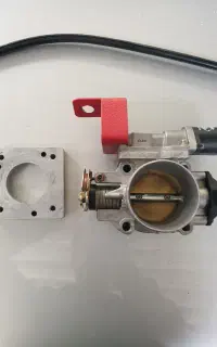 دریچه گاز نیسان همراه فلنچ و..