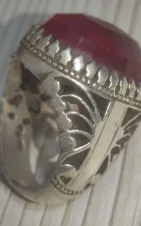 انگشتر یاقوت دست‌ساز تک