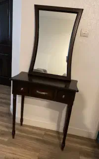 اینه کنسول