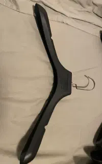 چوب لباسی وارداتی مفت
