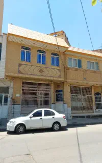 مغازه ۳۰ متر بر ۱۶ متری پر رفت وآمد