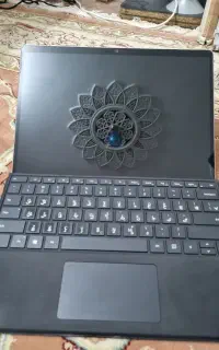 سرفیس ۸ پورو