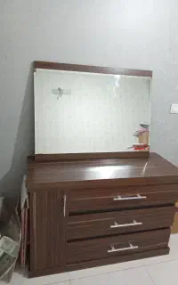 دراور وآیینه