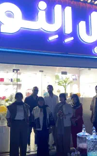 تابلو سر در مغازه کاملا نو فروش فوری برای گلفروشی