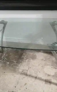 میزشیشه