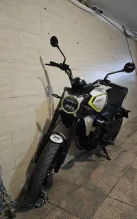 کی وی 250 nr معاوضه با بندا راک