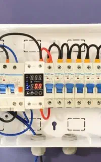 برقکار نصب محافظ ولتاژجریان نصب آیفون موتور برق