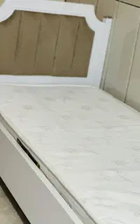 تخت یکنفره