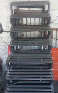 جوشکاری سیار پله فلزی و شیروانی وغیره