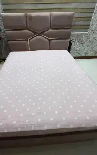 تخت خواب دو نفره
