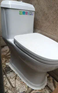 توالت فرنگی سفید