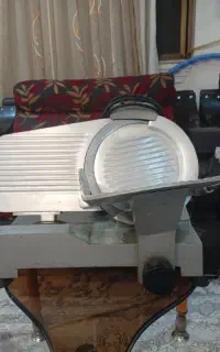 دستگاه کالباس burax