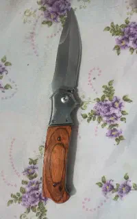 چاقو ضامنی