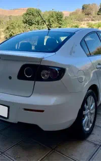 مزدا ۳ مدل ۱۳۸۶ بدون رنگ