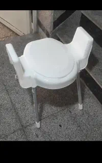 توالت فرنگی پلاستیکی سیار کاملا نو جنس عالی