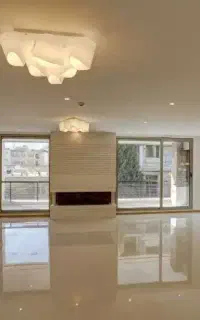 تمیزکار ونظافتچی اقا هستم.