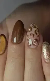 آموزش کاشت ناخن و مژه،تتو بدن و صورت اخرین تخفیف