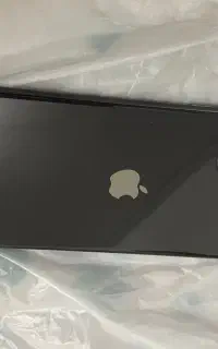 ایفون ۱۱ نرمال