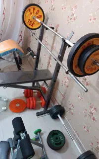 میز پرس وزنه سه عدد هالتر ۸۰ کیلو وزنه هالتر